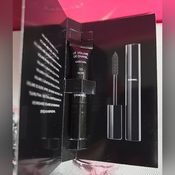 GUCCI Makeup Brush & CHANEL Mascara Both NEW - Picture 6 of 7